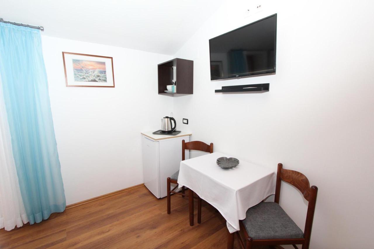 Rooms And Apartment Matosevic Ровин Екстериор снимка