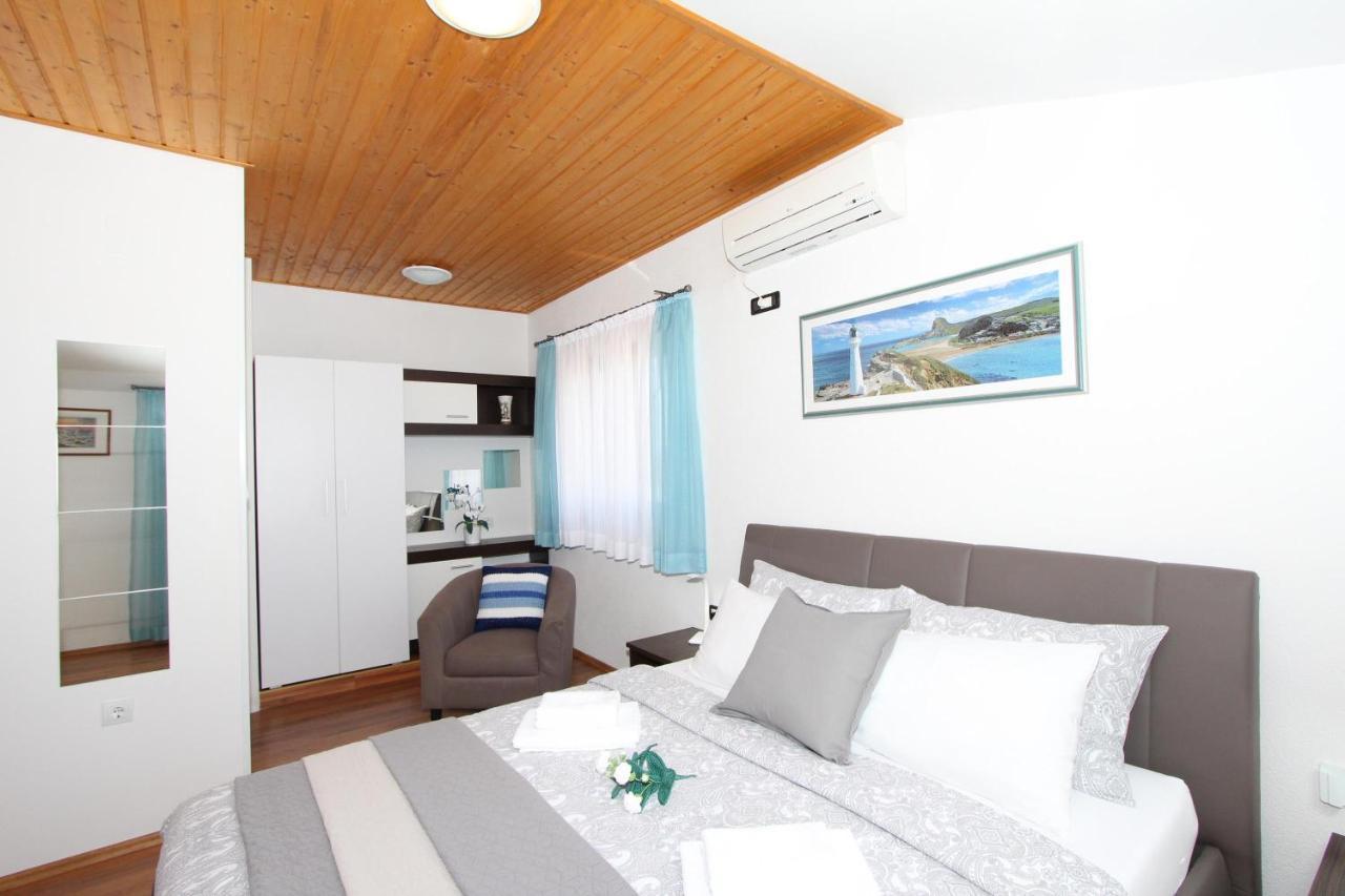 Rooms And Apartment Matosevic Ровин Екстериор снимка