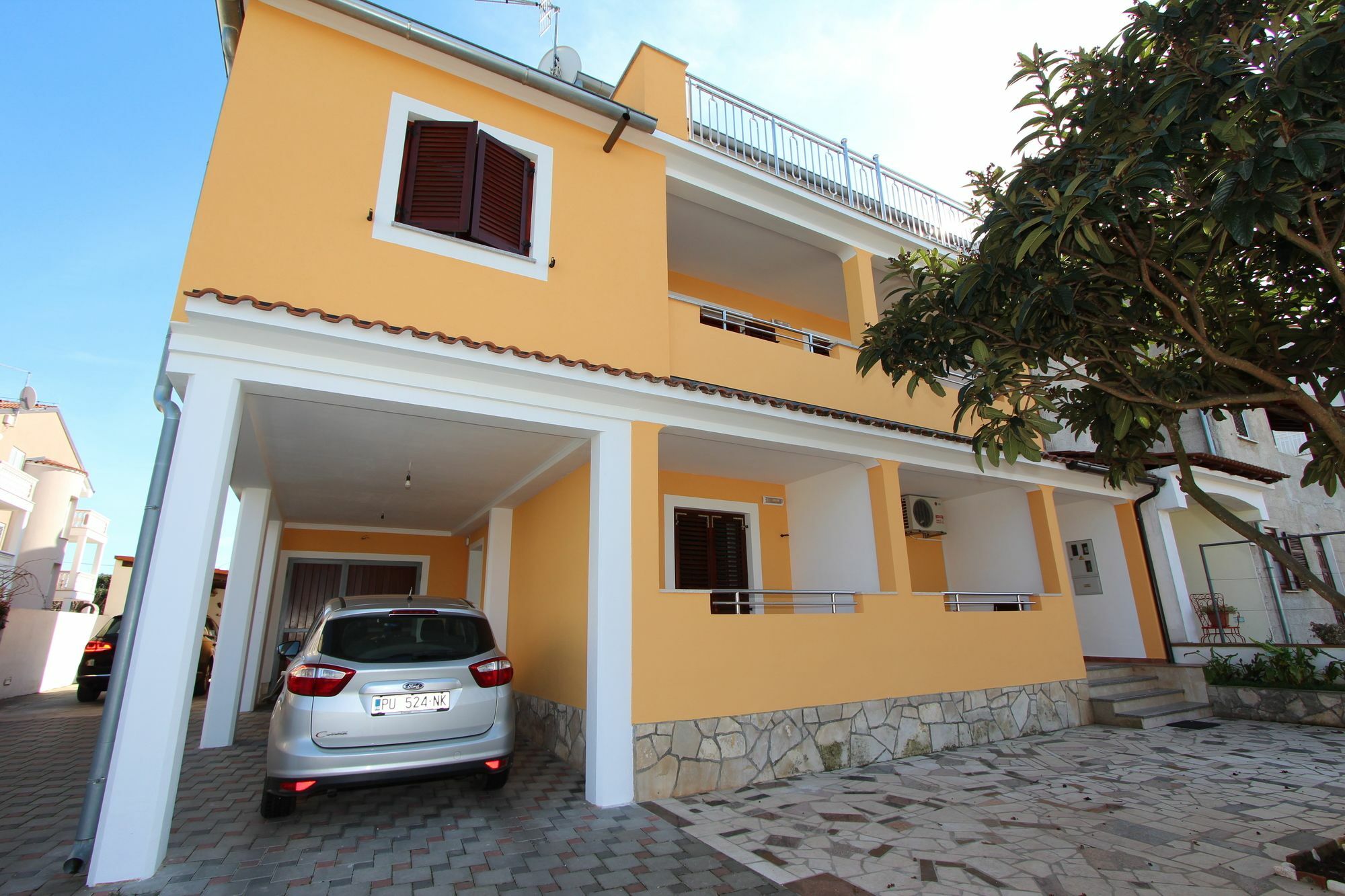 Rooms And Apartment Matosevic Ровин Екстериор снимка
