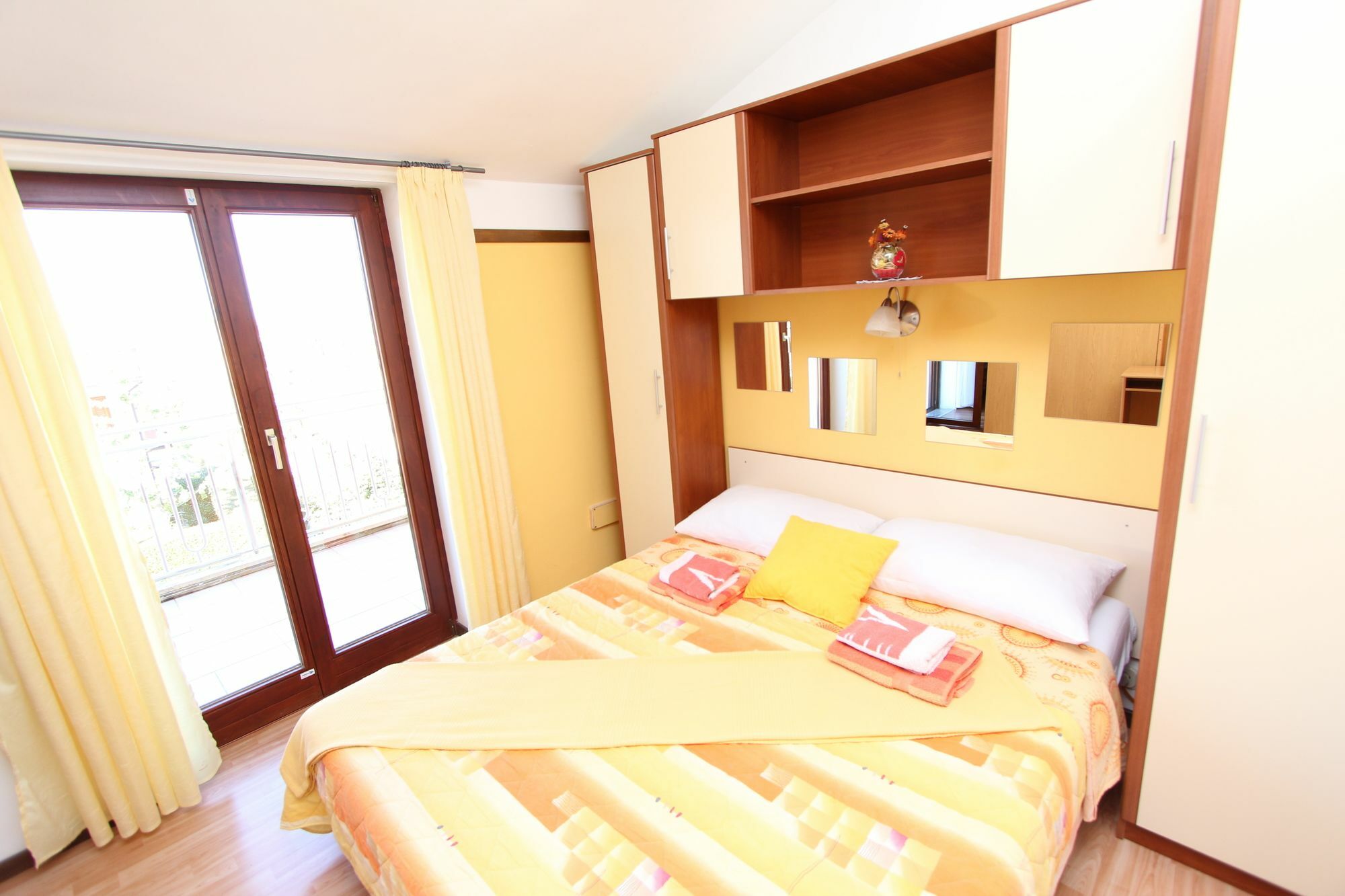 Rooms And Apartment Matosevic Ровин Екстериор снимка